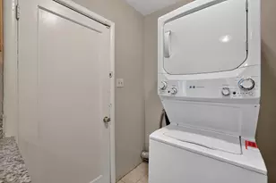 2814 37th St, Sacramento, CA 95817 - Photo 16