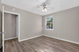 2814 37th St, Sacramento, CA 95817 - Photo 20