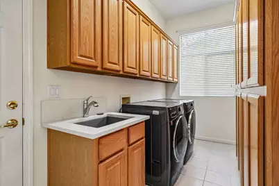 5202 Green Grove Lane, Roseville, CA 95747 - Photo 14