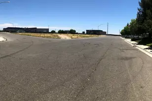 4456 Farm Supply Dr, Ceres, CA 95307 - Photo 4