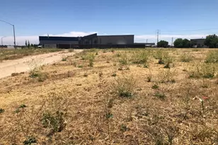 4456 Farm Supply Dr, Ceres, CA 95307 - Photo 1