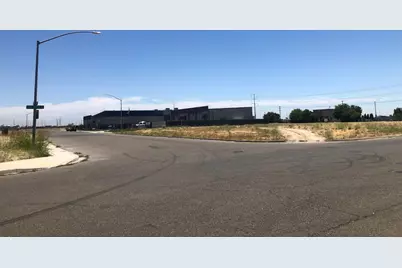 4456 Farm Supply Drive, Ceres, CA 95307 - Photo 2
