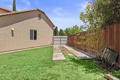 8213 Windmill Oaks Place, Antelope, CA 95843 - Photo 32
