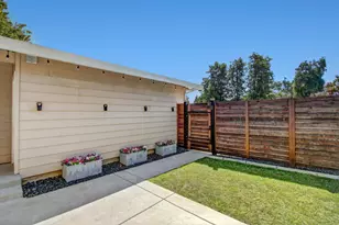 1308 Champion Oaks Dr, Roseville, CA 95661 - Photo 36