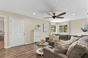 1308 Champion Oaks Dr, Roseville, CA 95661 - Photo 8