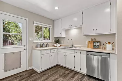 1308 Champion Oaks Drive, Roseville, CA 95661 - Photo 16