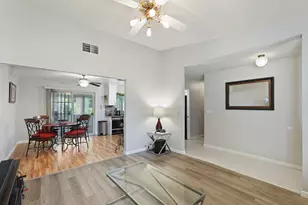 7927 Deer Creek Dr, Sacramento, CA 95823 - Photo 8