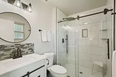 7927 Deer Creek Drive, Sacramento, CA 95823 - Photo 20