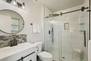 7927 Deer Creek Dr, Sacramento, CA 95823 - Photo 20