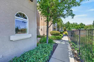 600 Moon Cir, Folsom, CA 95630 - Photo 38