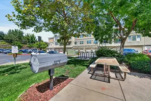 600 Moon Cir, Folsom, CA 95630 - Photo 46