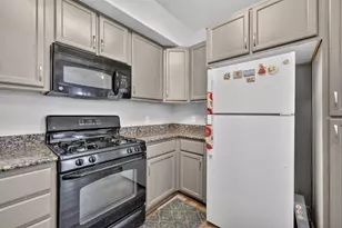 600 Moon Cir, Folsom, CA 95630 - Photo 8