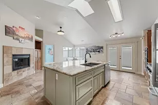 4221 Copper Creek Dr, Modesto, CA 95355 - Photo 20