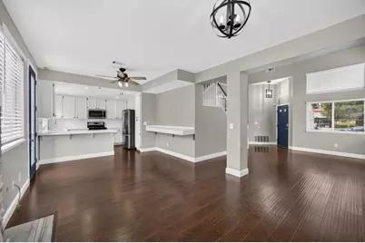 8961 Aqua Marine Court, Elk Grove, CA 95758 - Photo 36