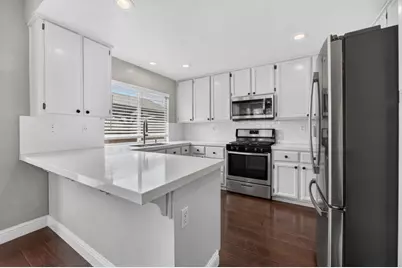 8961 Aqua Marine Court, Elk Grove, CA 95758 - Photo 6