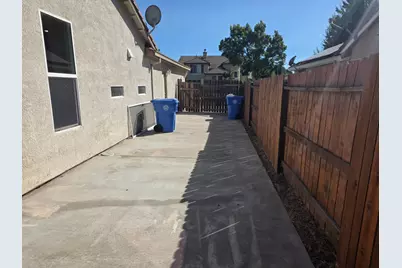 1014 Foxfire Drive, Manteca, CA 95337 - Photo 34