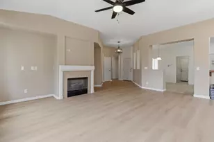 1014 Foxfire Dr, Manteca, CA 95337 - Photo 6