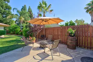 2401 St Francis Dr, Sacramento, CA 95821 - Photo 42