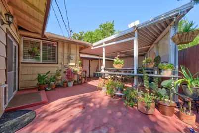 2401 Saint Francis Drive, Sacramento, CA 95821 - Photo 36
