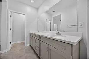 5301 E Commerce Way, Sacramento, CA 95835 - Photo 12