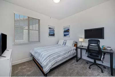 10073 Summerton Circle, Elk Grove, CA 95624 - Photo 26