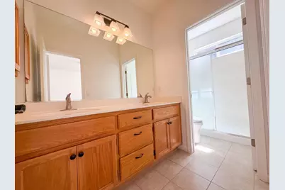 915 Wallace Drive, Woodland, CA 95776 - Photo 14