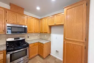 915 Wallace Dr, Woodland, CA 95776 - Photo 8
