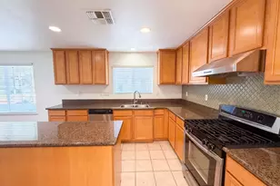 1966 Cook Ct, Woodland, CA 95776 - Photo 8