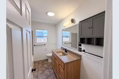 719 N Crescent Avenue, Lodi, CA 95240 - Photo 20