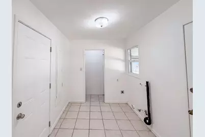 719 N Crescent Avenue, Lodi, CA 95240 - Photo 14