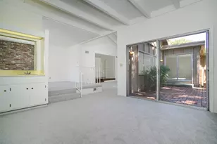 887 Commons Dr, Sacramento, CA 95825 - Photo 20