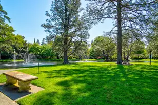 887 Commons Dr, Sacramento, CA 95825 - Photo 48