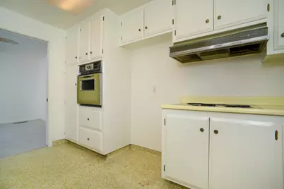 887 Commons Drive, Sacramento, CA 95825 - Photo 24