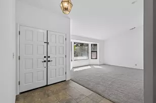 6186 Springview Dr, Rocklin, CA 95677 - Photo 2