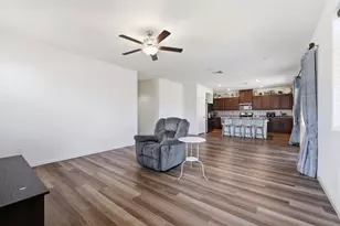 2281 Redhaven St, Linda, CA 95901 - Photo 8