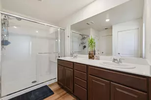 2281 Redhaven St, Linda, CA 95901 - Photo 38