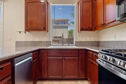 2269 Maverick Court, Modesto, CA 95355 - Photo 12