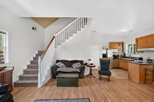9430 Maris Ln, Elk Grove, CA 95624 - Photo 42