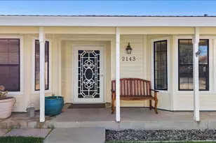 2143 Locust Ct, Hughson, CA 95326 - Photo 4