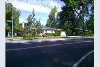 1020 Sycamore Avenue, Modesto, CA 95350 - Photo 6