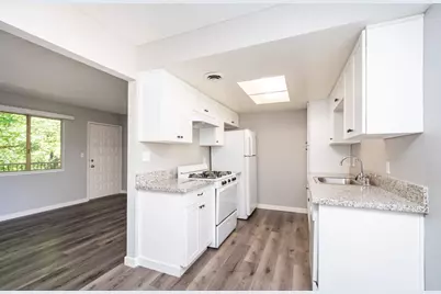 2520 Northrop Avenue, Sacramento, CA 95825 - Photo 6