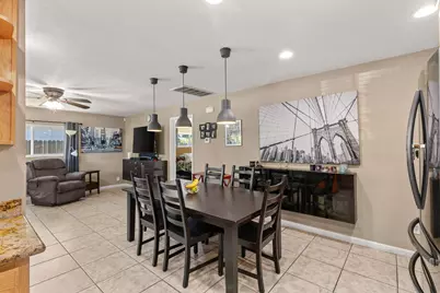 1032 Hawthorne Avenue, Modesto, CA 95350 - Photo 10