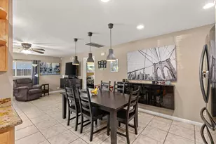 1032 Hawthorne Ave, Modesto, CA 95350 - Photo 10