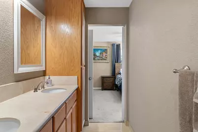 1032 Hawthorne Avenue, Modesto, CA 95350 - Photo 12