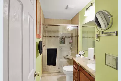 2340 St Lawrence Lane, Modesto, CA 95356 - Photo 18