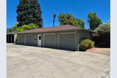 4501 Del Rio Road, Sacramento, CA 95822 - Photo 22