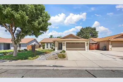 1860 Bristlecone Drive, Tracy, CA 95376 - Photo 2
