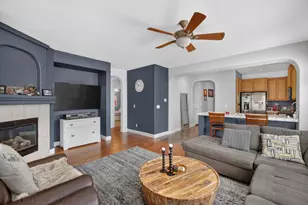 1824 Dawnelle Way, Sacramento, CA 95835 - Photo 2