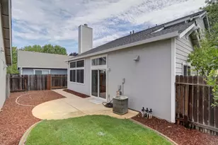 6455 Laguna Mirage Ln, Elk Grove, CA 95758 - Photo 34
