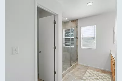 6455 Laguna Mirage Lane, Elk Grove, CA 95758 - Photo 24